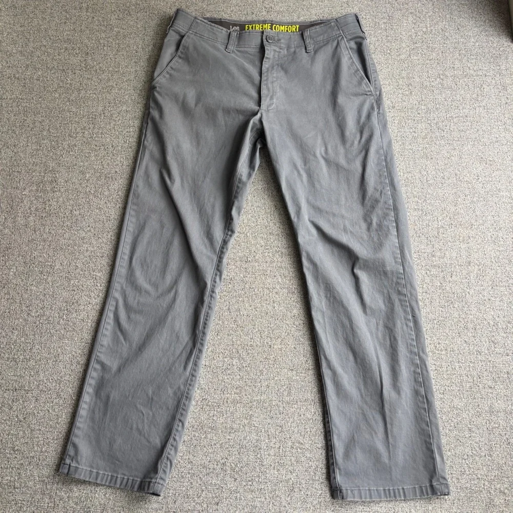 Lee Pants Mens 34x31 Extreme Comfort Straight Fit Grey Performance Stretch